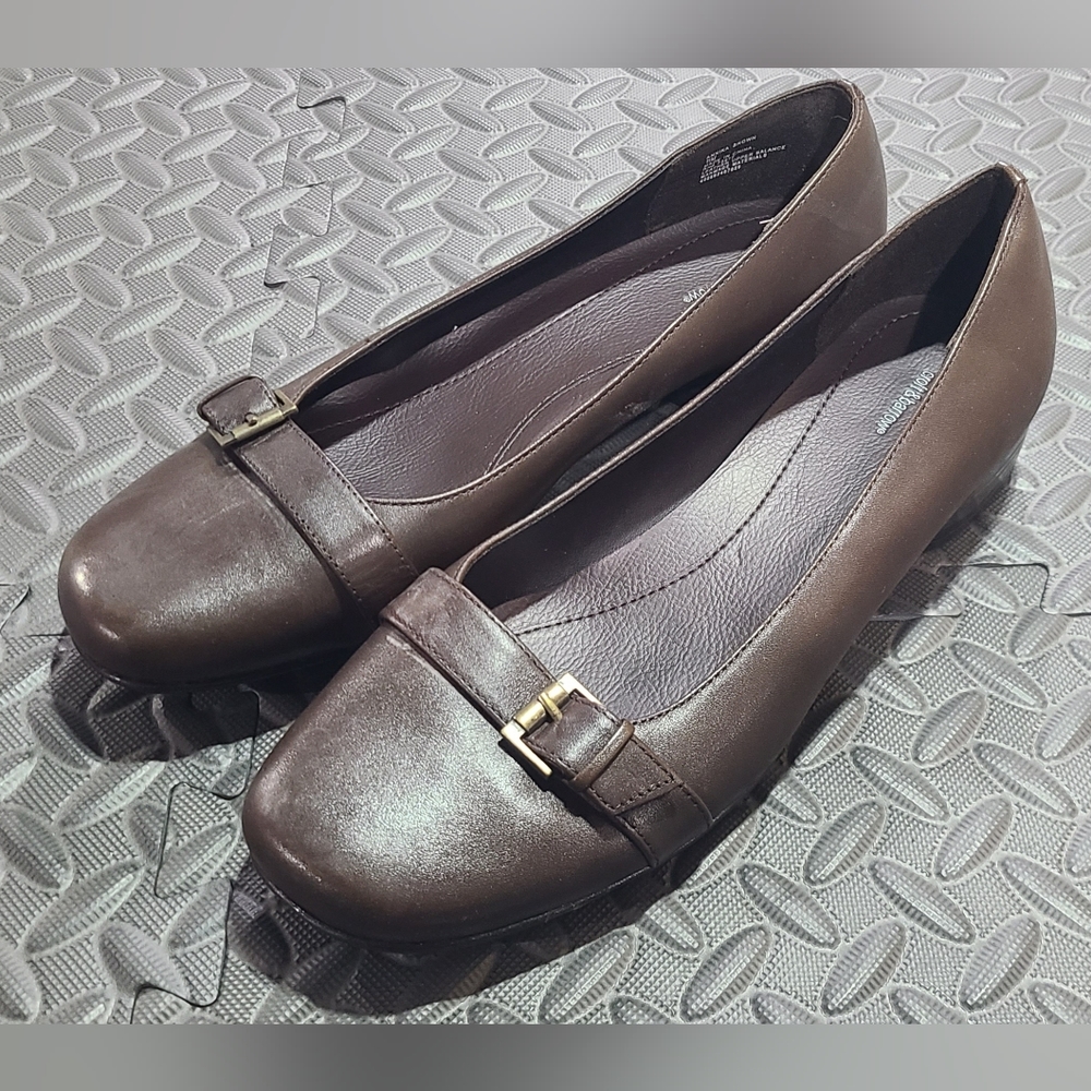 Croft & Barrow Women's Brown Slip on Flat Shoes Size 11